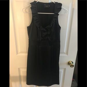 Size 4 Just Taylor little black dress